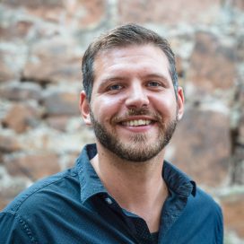 Jonathan Bentzer - OIKOS EGH stellvertretende Geschäftsbereichsleitung