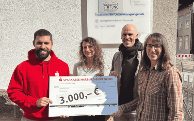 Spende für die Arbeit des Traumazentrums